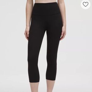 Lululemon Align 21 Inch Cropped Legging